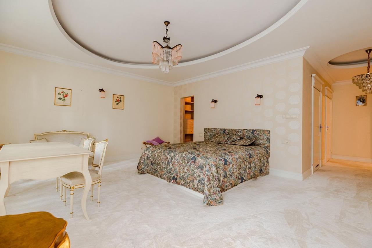 Luxury Villa Indoor Pool Warsaw Magdalenka ภายนอก รูปภาพ
