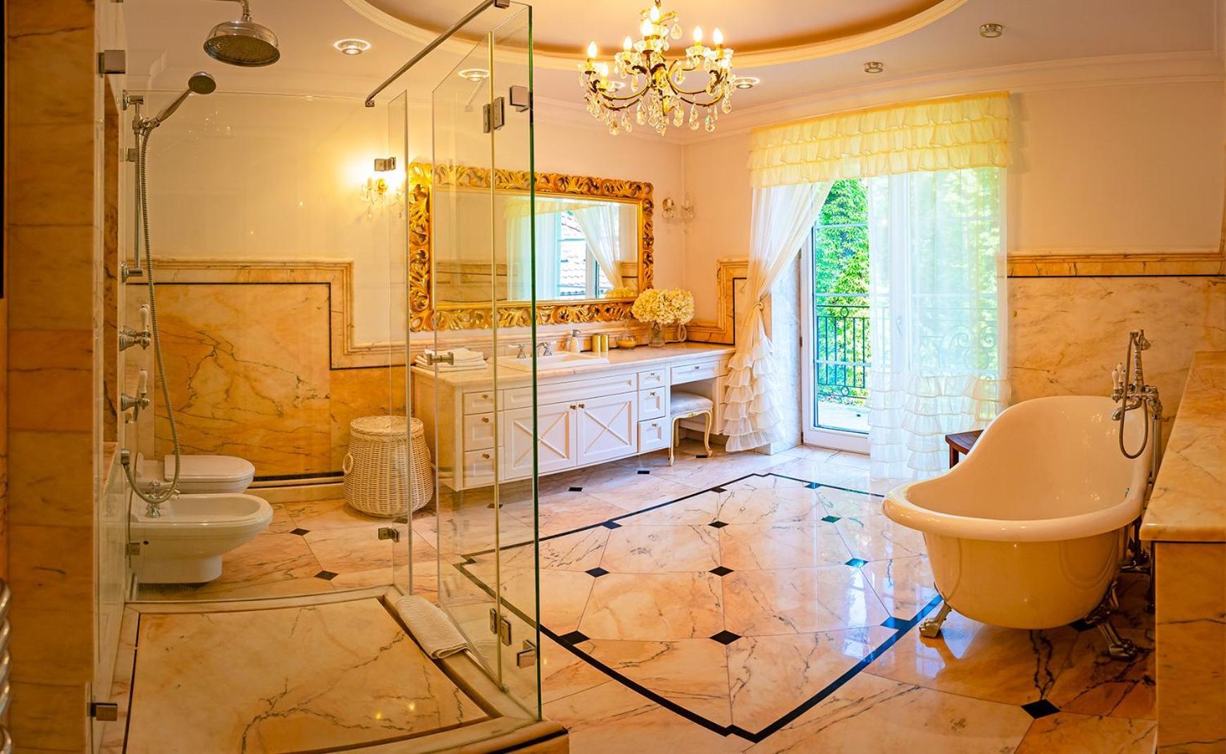 Luxury Villa Indoor Pool Warsaw Magdalenka ภายนอก รูปภาพ