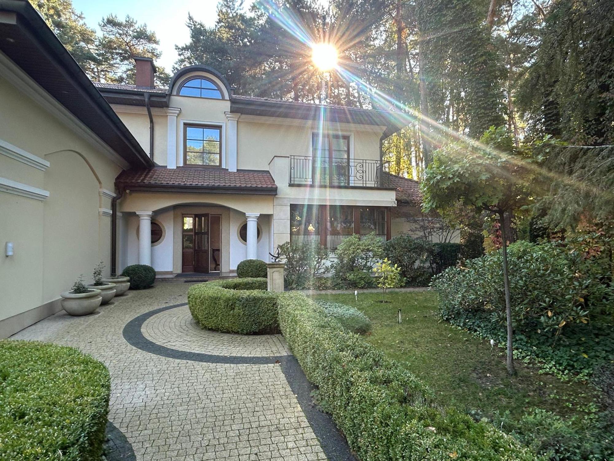 Luxury Villa Indoor Pool Warsaw Magdalenka ภายนอก รูปภาพ